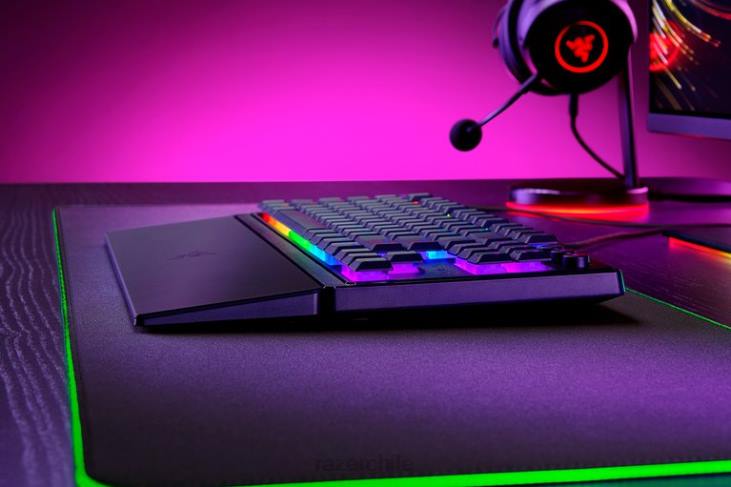 un color teclado 6B0F76 ornata v3 sin llave - nosotros Razer